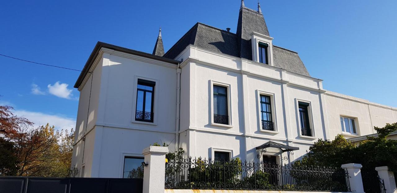 La Maison Des Dentelliers Calais Esterno foto